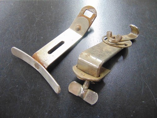 Vintage Chinese Tom Mounting Bracket Parts - Picture 3 of 3