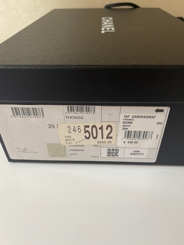 NIB CHANEL Slingback Thong Sandals White Leather Turn Lock CC Logo EU 39.5 US 9 - Picture 8 of 9