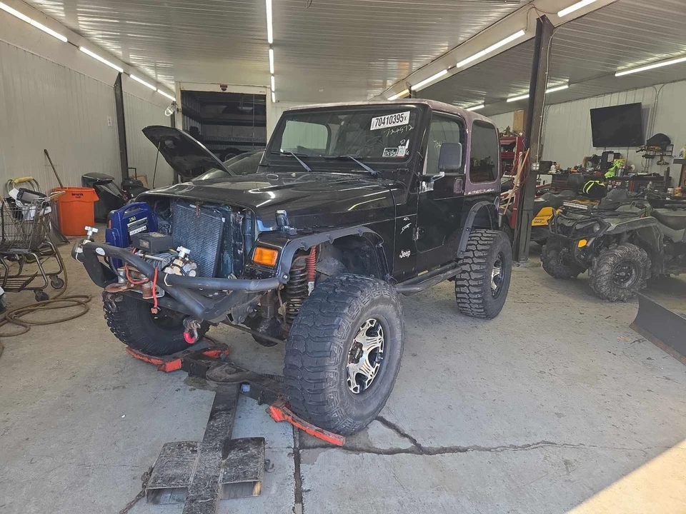 Used Windshield Wiper Linkage fits: 1998 Jeep Wrangler LHD Grade C - Image 2 of 4