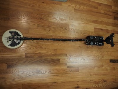 Whites 4900/D  PRO Plus Metal Detector