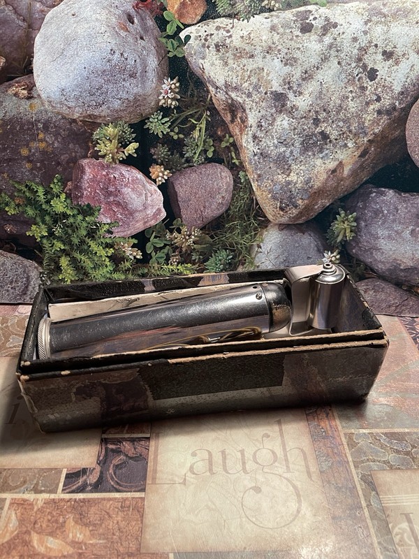 Antique Elec-Treat MECHANICAL Pain Relief QUACK MEDICAL DEVICE/great For museum