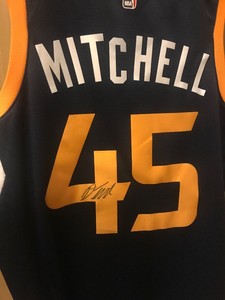 donovan mitchell signed jersey
