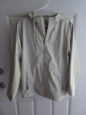 NWT Women's Weatherproof Stone Rain Jacket Size Medium