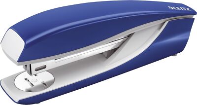 Leitz 55040035 5504 Büroheftgerät Groß NeXXt, Kunststoff/Metall, 40 Blatt, blau