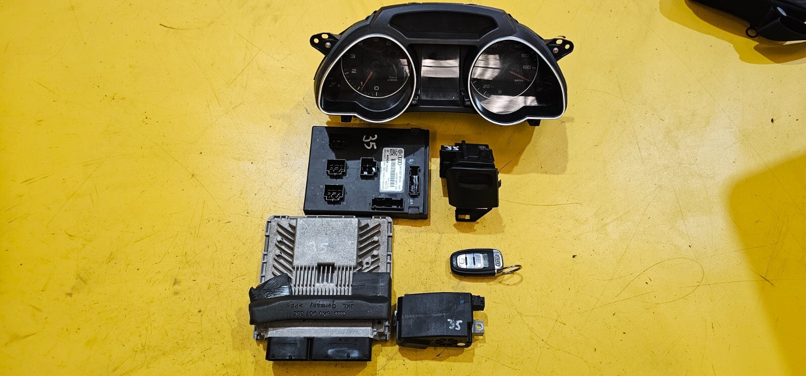2010 Audi A4 3.2 FSI ECU Computer With Warring Loom 8K0907559 for 
