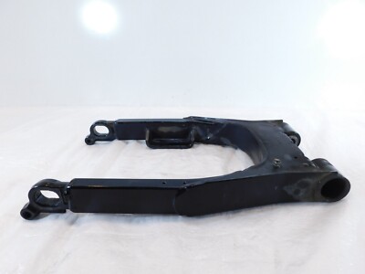 Harley Davidson Street Electra Glide Road King Swingarm Rear Wheel