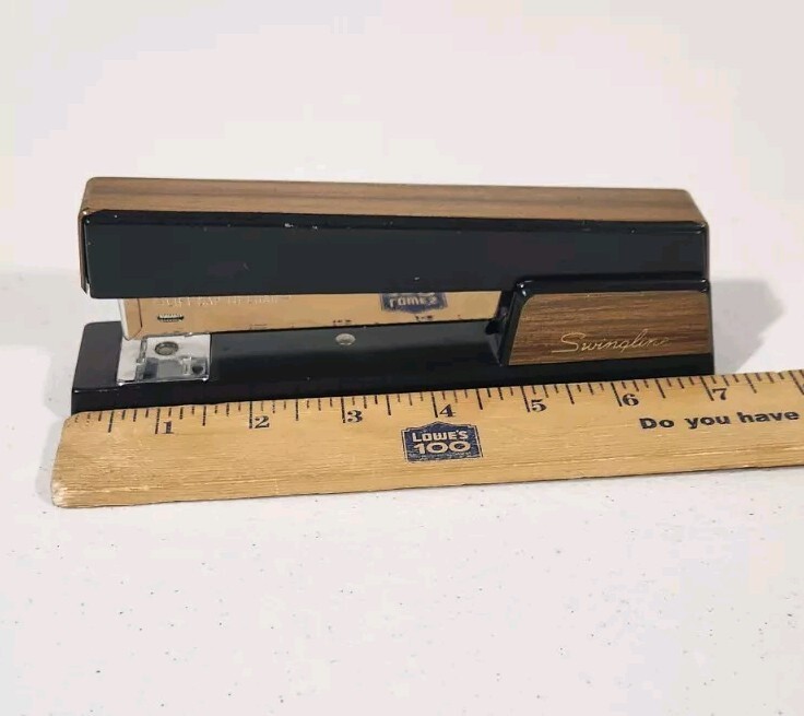 Swingline Stapler, Faux Wood Grain, Vintage Brown MCM With Staples. Works!-image