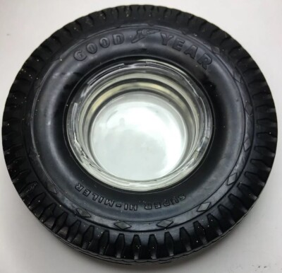 【1950〜60年代】GOODYEAR グッドイヤー ヴィンテージ灰皿 タイヤ型 1950〜60年代】GOODYEAR グッドイヤー ヴィンテージ灰皿 タイヤ型 2025