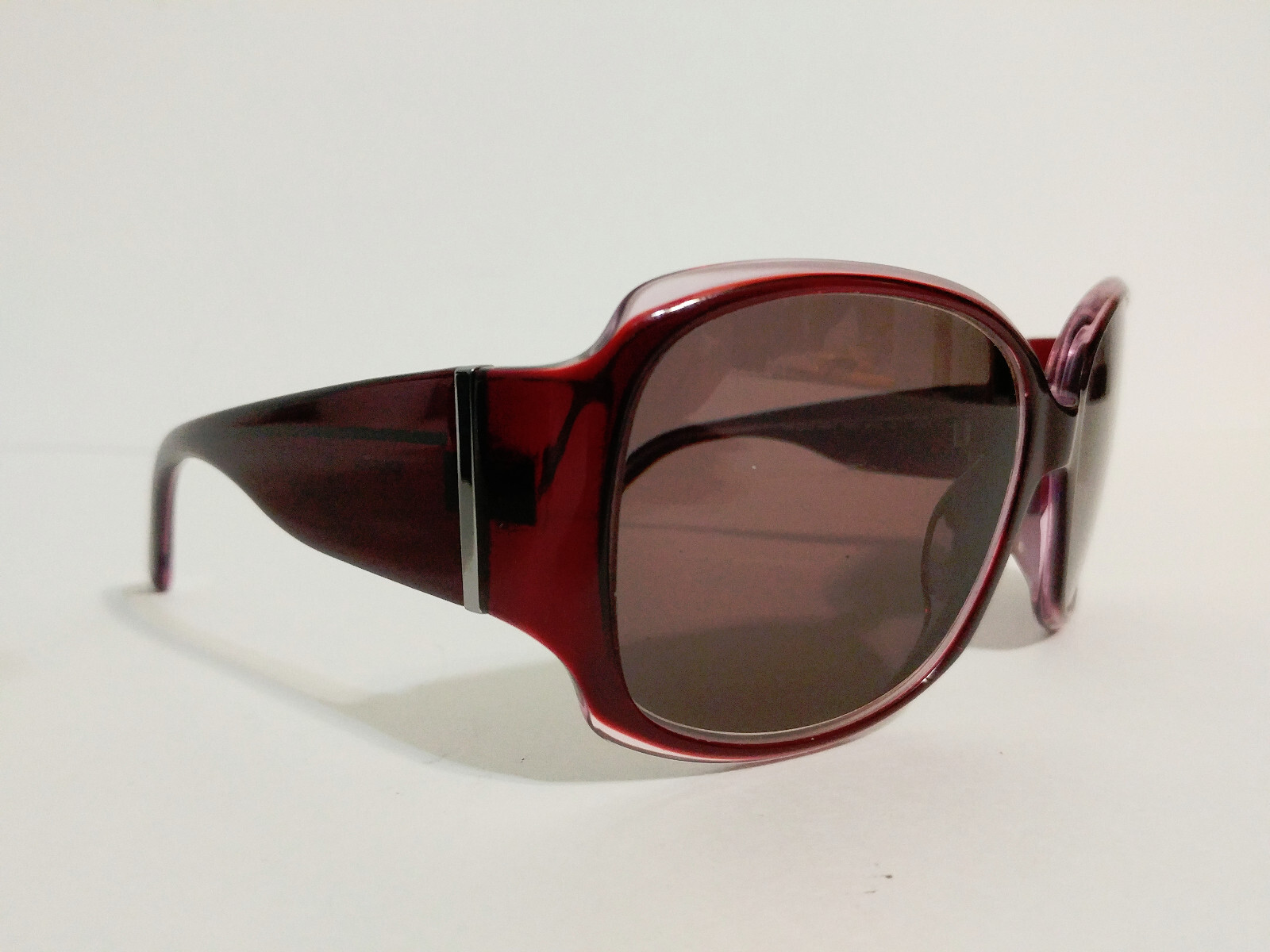 Bebe Appealing BB7003 Ruby Red Women’s Sunglasses… - image 4