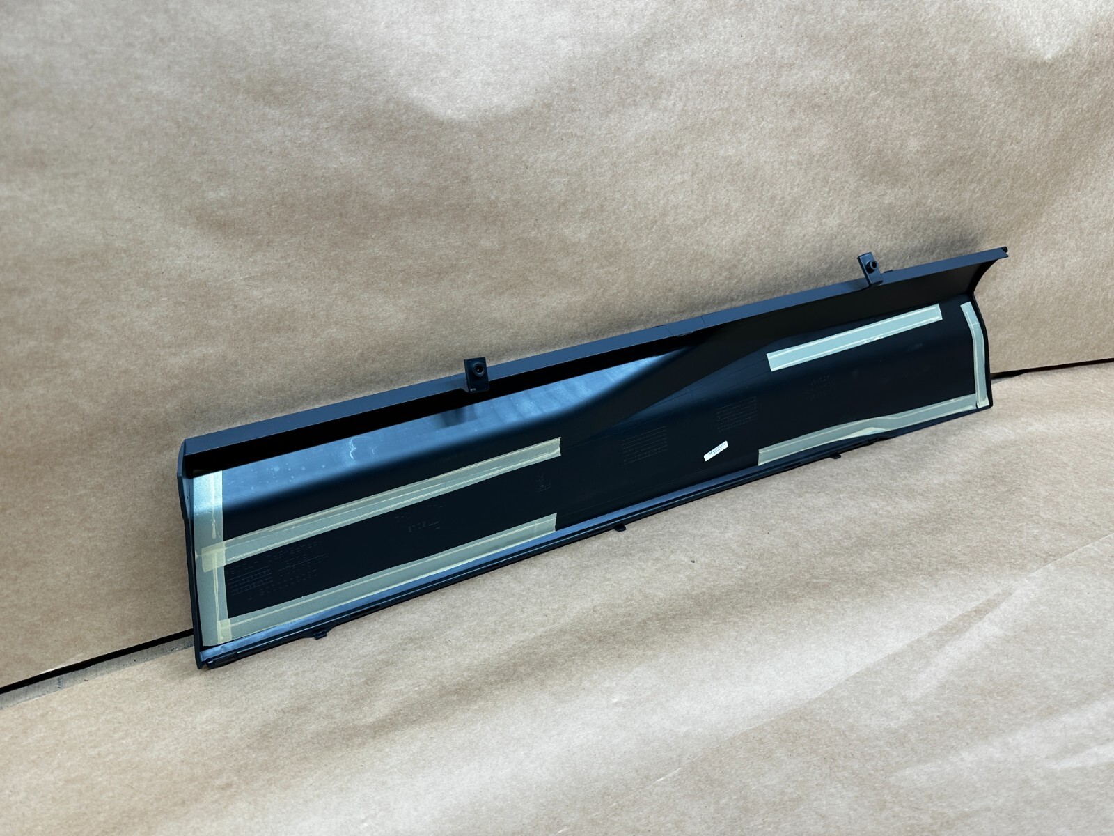 NEW 18-22 Lamborghini Urus Rear Left door Lower Molding Trim Cover 4ML853969 OEM
