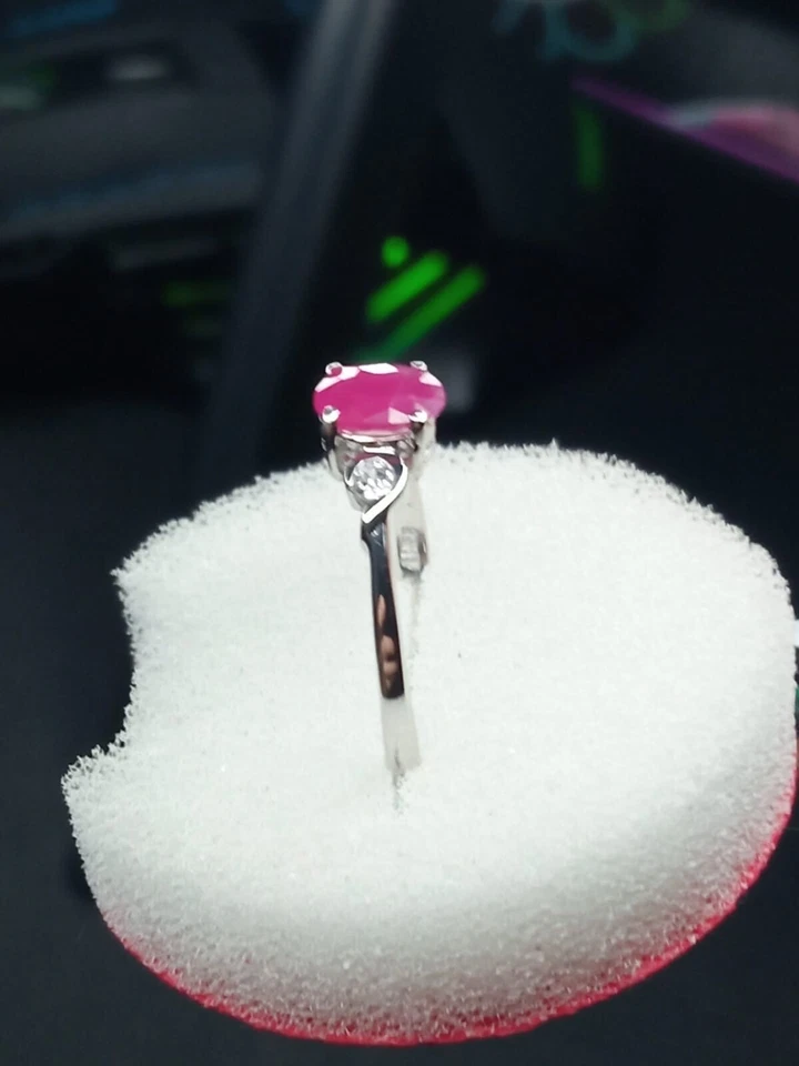 Anello in argento 925 rubino naturale 0,63ct rosso rosa - Immagine 2 di 4