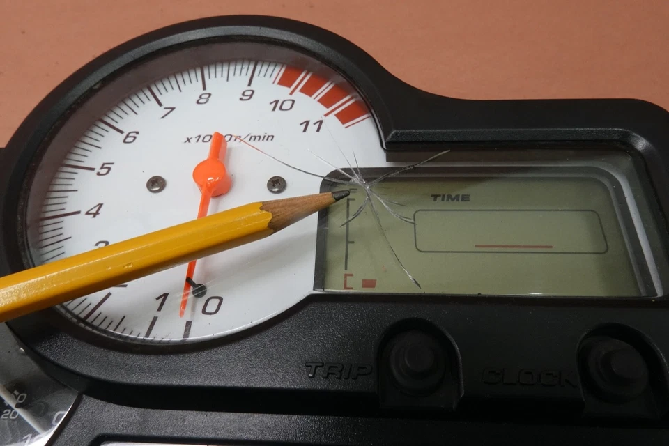 Honda Super Hawk 1000 VTR1000 2001-2005 medidores velocímetro tacómetro 2988 millas Foto 2 de 4