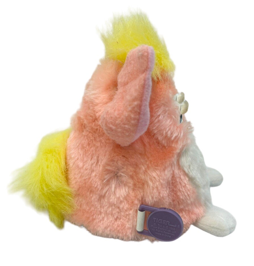 1999 Furby Babies Pink Peach Baby 70-940 Blue Eyes Tested Works