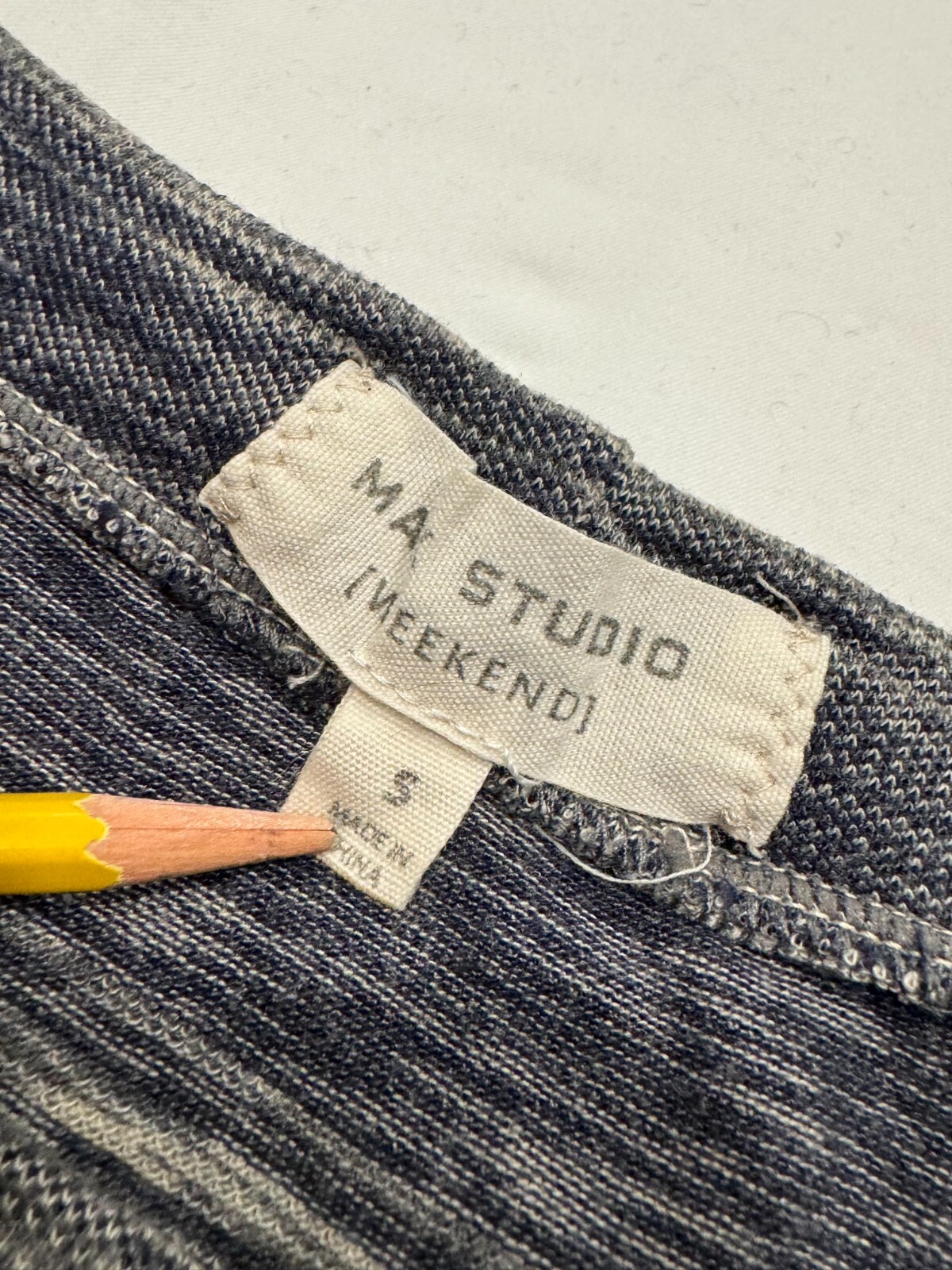 Max Studio Weekend Shift Mini Sweatshirt Dress Si… - image 4