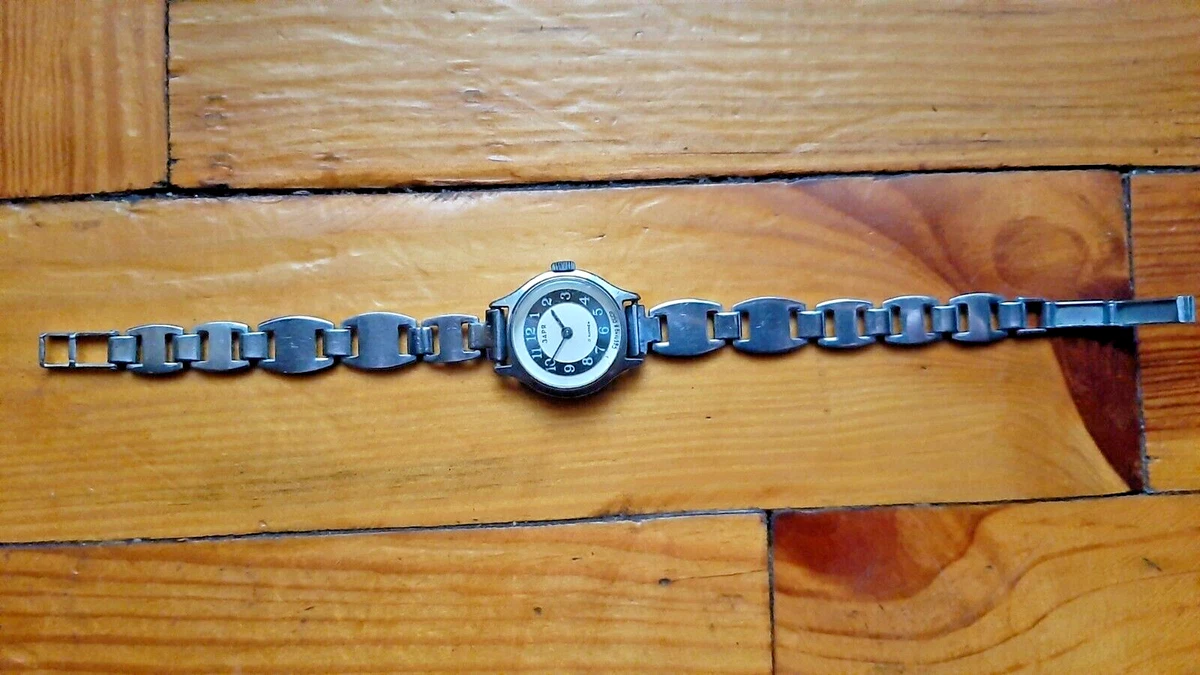 Vintage Soviet mechanical women display picture 2