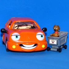 1997 Chevron Cars - Toy Car Collectible Holly Hatchback #9 + Dog in Grocery Cart