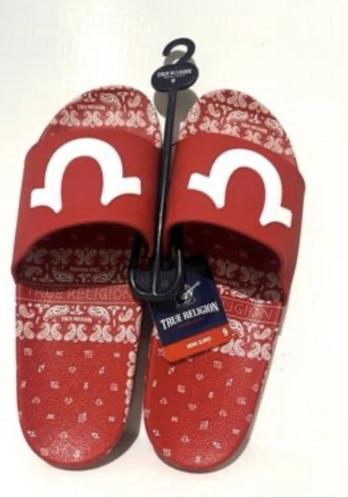True Religion Men's Red White Paisley Logo Comfort Slide Sandals Slip On Size 9
Opens in a new windo