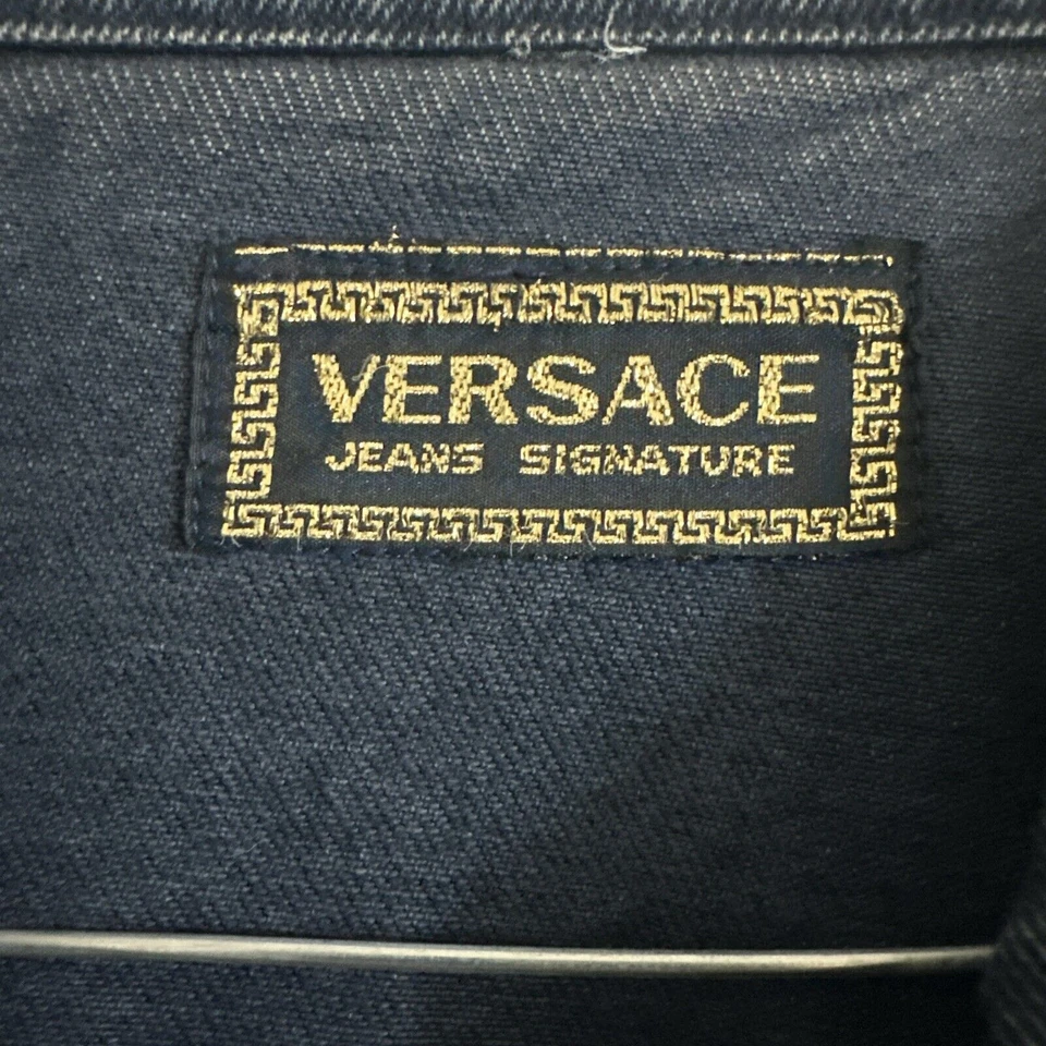 Chaqueta de mezclilla azul de colección Versace Jeans Signature para hombre talla grande Foto 2 de 4