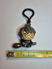 Harry Potter on broom 2" Backpack Clip Keychain toy figure