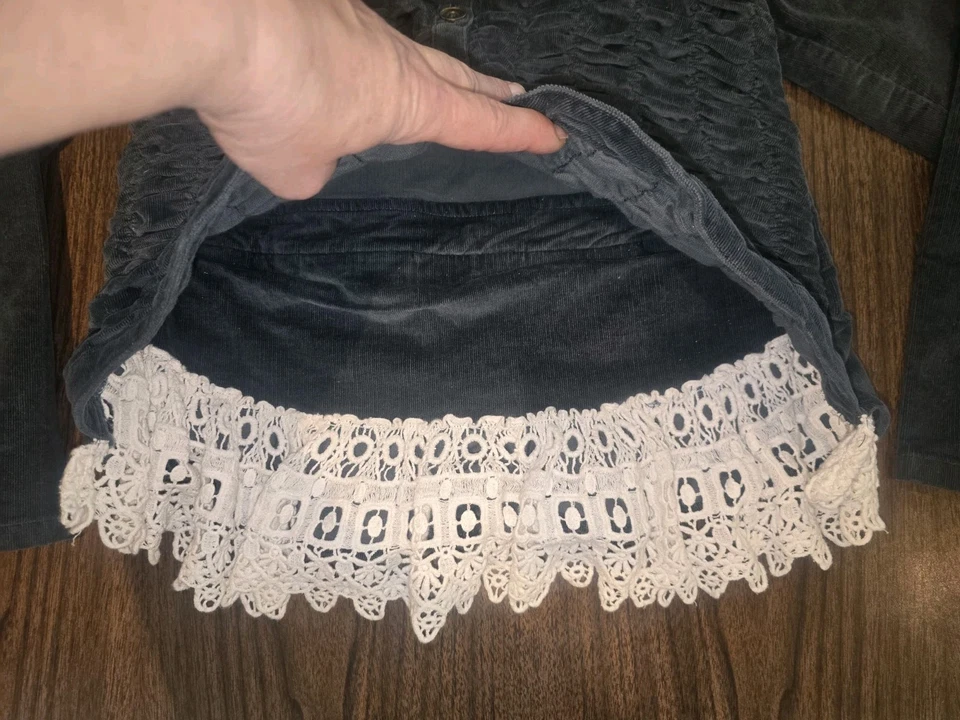 MUSTARD PIE Ruffle Jacket Crochet Lace Accent Gray Coat Girls Size 10 EUC - Image 3 of 4