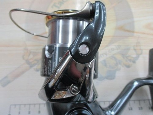 Carrete giratorio Shimano 14 Stella 3000HGM de Japón (Z-N6M02-22Jul) - Imagen 3 de 7