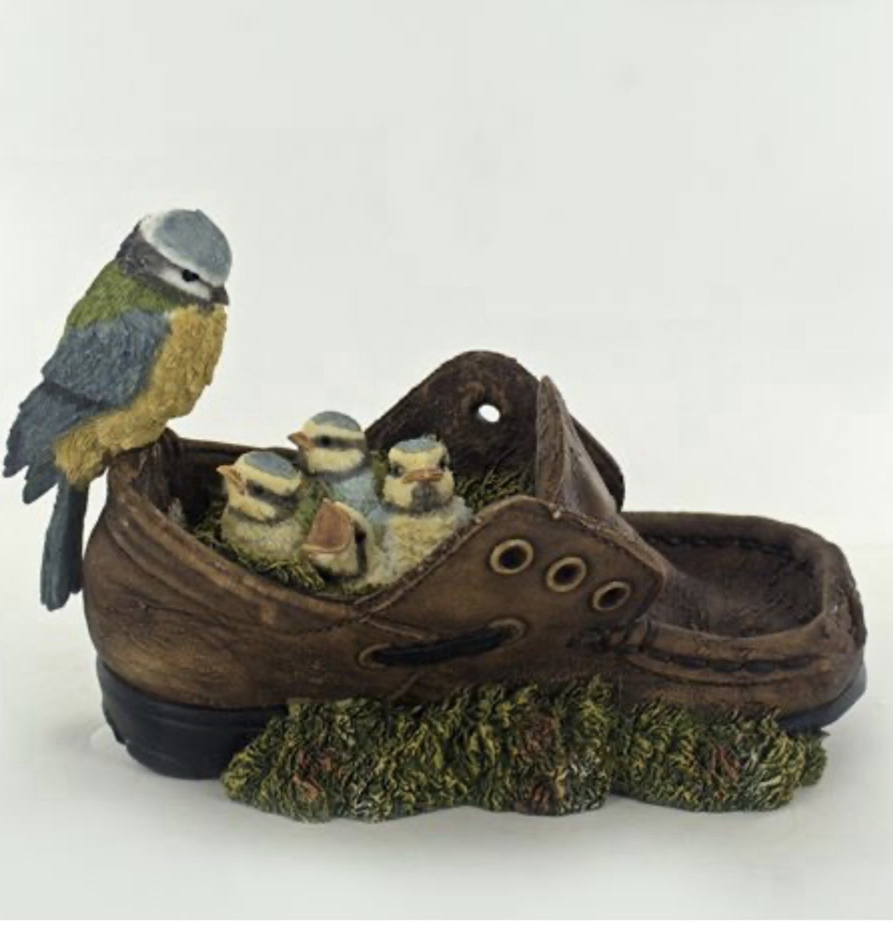 BIRDS BLUE TIT FAMILY IN A SHOE ORNAMENT Home Garden Kitchen Patio Balcony H10cm