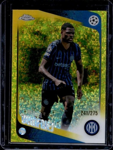 Denzel Dumfries 2025 Topps Chrome Denzel Dumfries Refractor