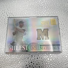 Topps Tribute Johnny Mize 2002 Milestone Materials Game-Used Yankees #MIM-JM
