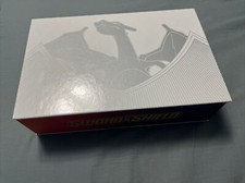 Box Ultrapremium - Charizard - Pokémon TCG Escala Miniaturas by