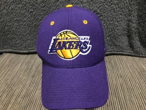 nike lakers cap