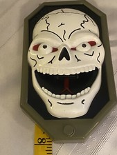 Halloween - Skull Doorbell - Lights Motion Scary Fun Decoration Needs Battery