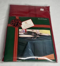 VTG NOS - Sultan's Linens Vintage Red Holiday Tablecloth 60"x84" Rectangle NIP