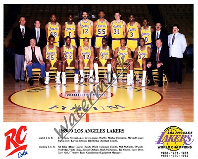 NBA 1989 -90 Los Angeles Lakers Team Picture with Names Color 8 X
