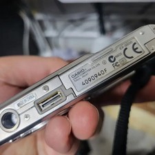 Casio Exilim EX-S600 Silver Digital Camera - Parts/Repair