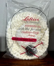 Vintage Lofties by Lawrence Beanie Hat w/Pom Pom Women’s Cream Colored One Size