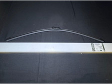 Genuine Front LH Wiper Blade Range Rover Evoque LR114645