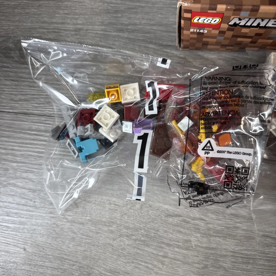*NUEVA CAJA ABIERTA* LEGO Minecraft: The Nether Portal (21143) Foto 4 de 4