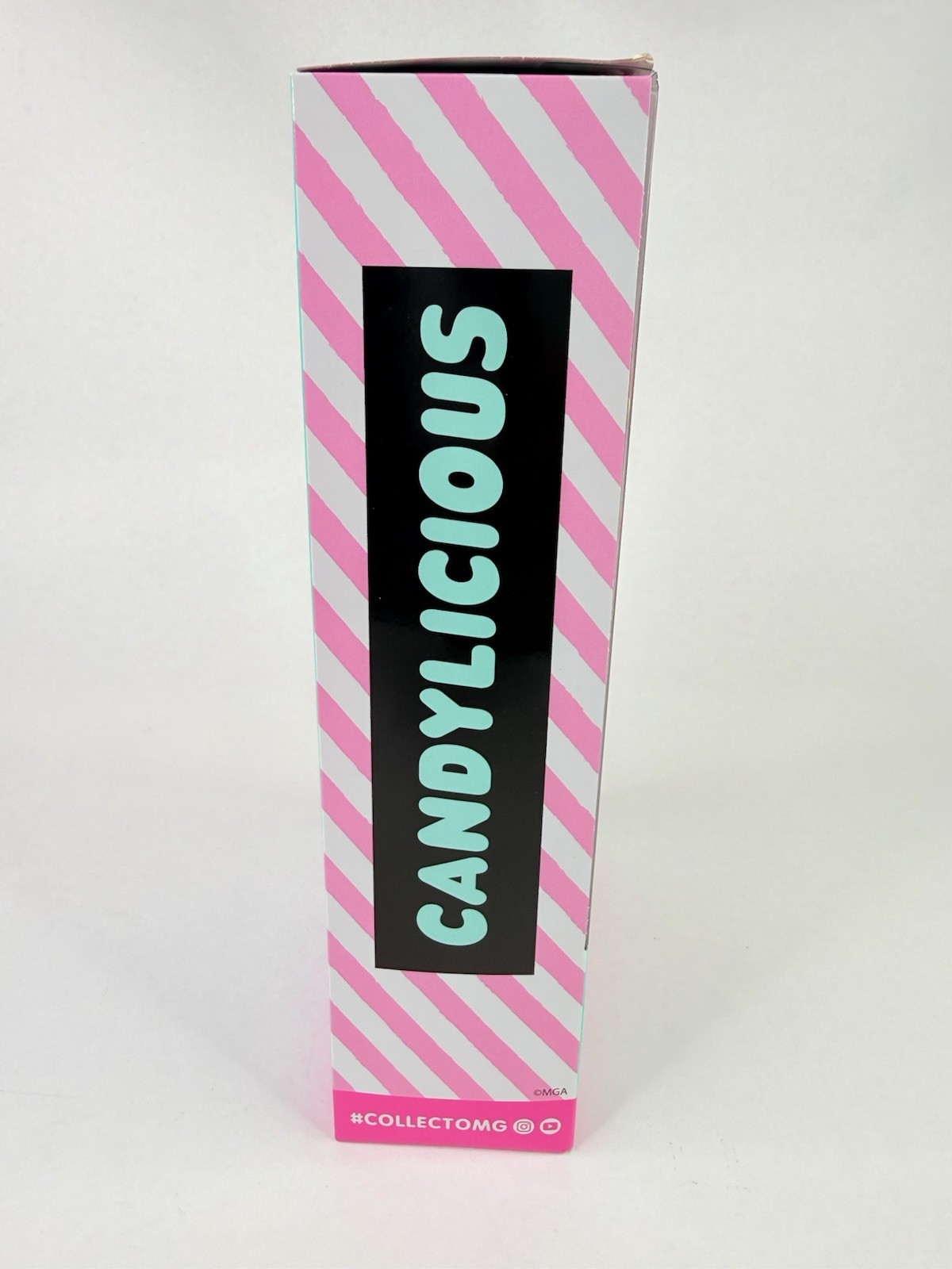 Детская кукла L.O.L. Surprise O.M.G. OMG Candylicious Fashion Doll Outrageous Millennial Girls — фото 5