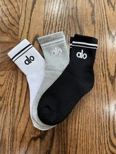 3 Pairs ALO Yoga UNISEX HALF-CREW THROWBACK SOCKS