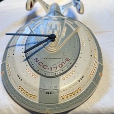 Collectible Wesco Star Trek Illuminating Wall Clock 1998, NCC 1701 Working