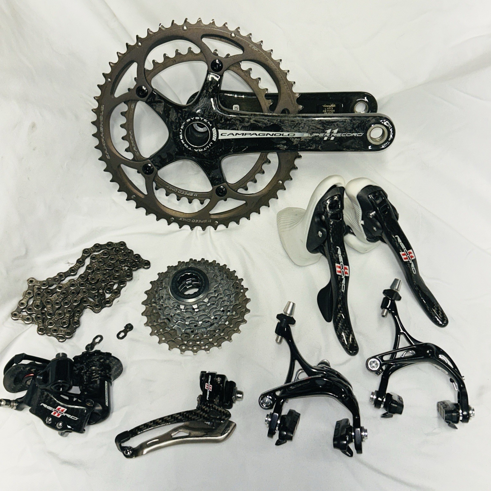 Campagnolo Record 11s Carbon Groupset + Super Record Crank 3