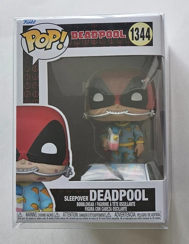 Funko Pop! Marvel Sleepover Deadpool # 1344 w/ Protector