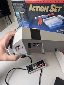 Juego de acci&oacute;n Nintendo NES completo sin insertos NES-001 2 mandos probados 