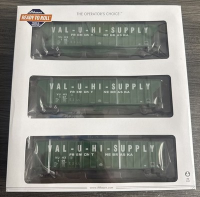Athearn HO RTR #ATH81591 54' FMC 4700 Covered Hopper Val-U-Hi #102, #107 & #109