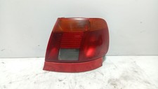 8D0945112A HECKLEUCHTE RECHTS / 2489657 FÜR AUDI A4 B5 AVANT 8D5 1.9 TDI