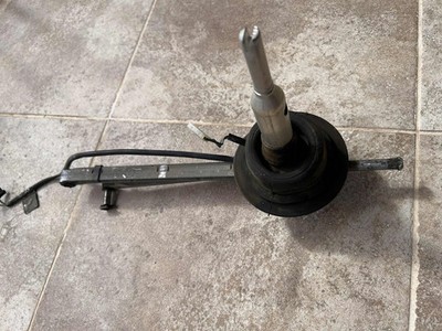 BMW OEM E30 MANUAL TRANSMISSION GEAR SHIFTER SELECTOR LEVER MOUNT