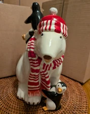 2005 Harry & David Polar Bear and Penguins Ceramic Cookie Jar "MINT"
