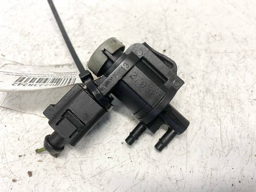 1k0906283a Umschaltventil Ventil (Druckwandler, Abgassteuerung)   DE2238242-04