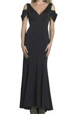 Dave and Johnny Classic Black Maxi Gown Size 0 NWT