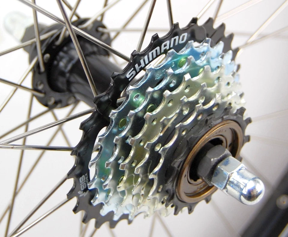 Komplett Hinterrad 26 Zoll Hohlkammerfelge mit 7-fach Ritzel und Reifen 2,10 - Bild 2 von 4